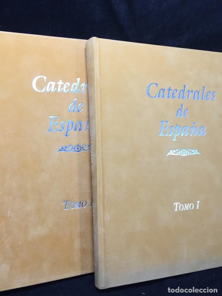 Libros de segunda mano: Catedrales DE ESPA&Ntilde;A. 2 TOMOS. CULTURAL EDICIONES. EDICI&Oacute;N DE LUJO NUMERADA - Foto 2