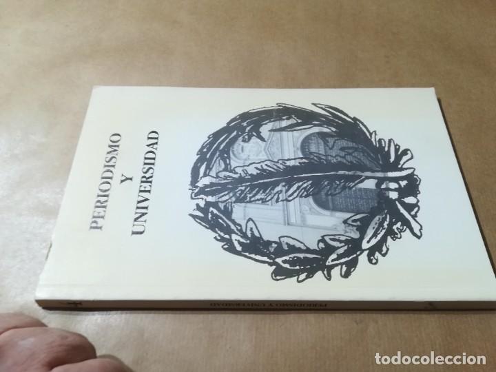 Libri di seconda mano: PERIODISMO Y UNIVERSIDAD / I JORNADAS NACIONALES 1993 / AP906 / ZARAGOZA ARAGON