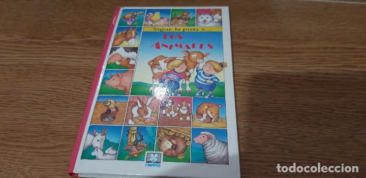 Libros de segunda mano: Sigue la pista a� Los animales - VVAA - Foto 1