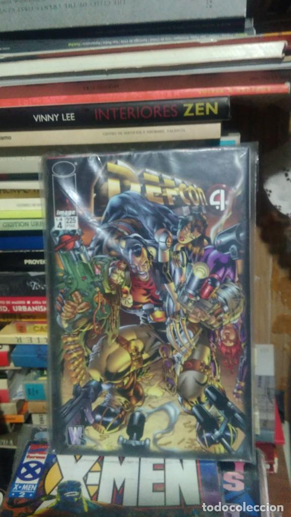 Libros de segunda mano: C&Iacute;CLOPX Y F&Eacute;NIX, PETER MILLIGAN JOHN PAIL LEON, FORUM - Foto 1