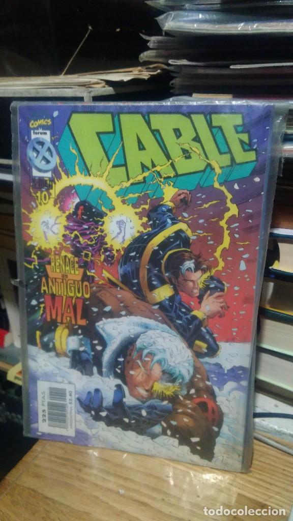 Libros de segunda mano: CABLE, COMICS FORUM, X-MEN 9-10 - Foto 1