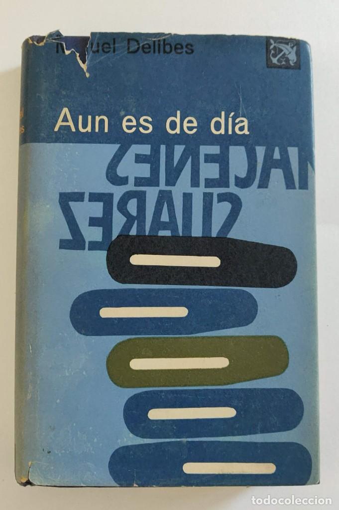Libros de segunda mano: Libro Aun es de Dia - Foto 1