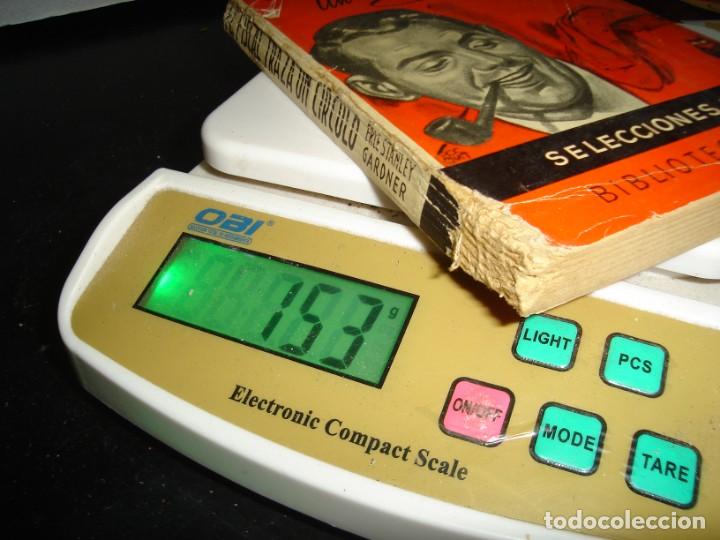Libros de segunda mano: 6- EL FISCAL TRAZA UN C&Iacute;RCULO - E. STANLEY GARDNER - 50S - Foto 2