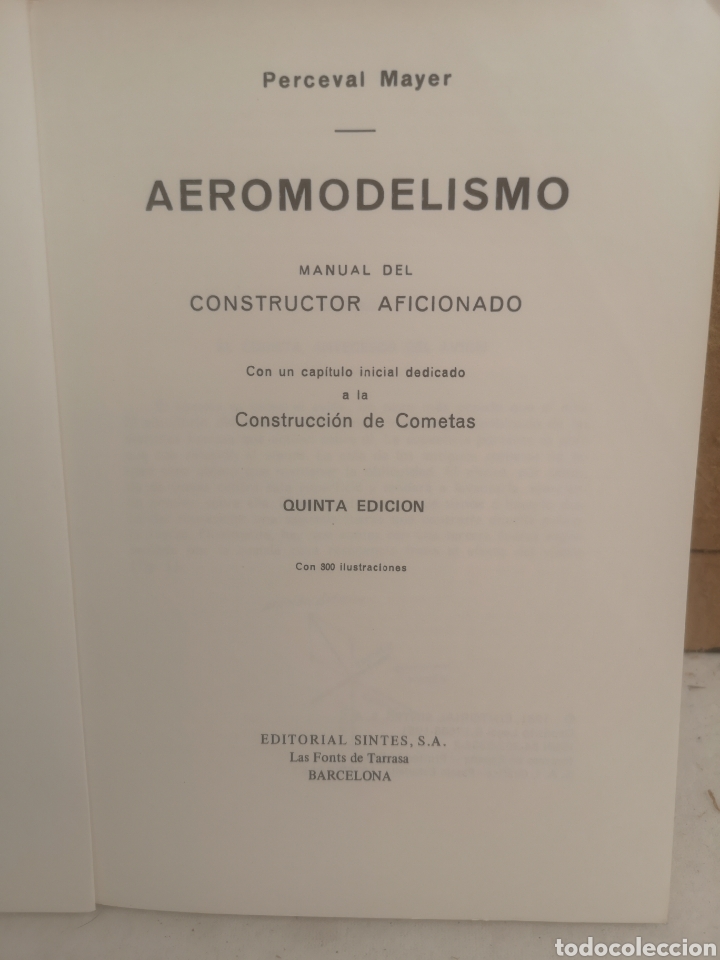 Libros de segunda mano: AEROMODELISMO - MANUAL DEL CONSTRUCTOR AFICINADO - AVIONES - COMETAS - PERCEVAL MAYER - Foto 2