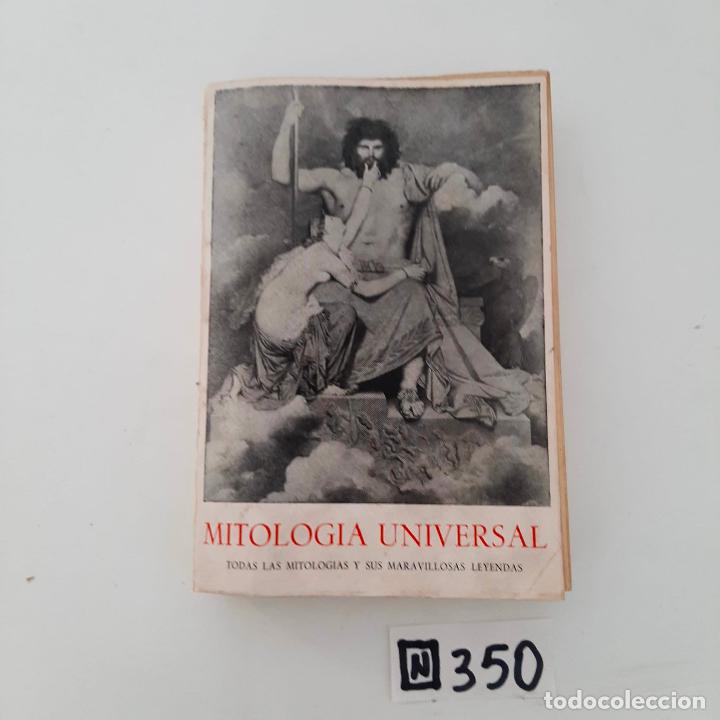 Libros de segunda mano: Mitolog&iacute;a universal - Foto 1
