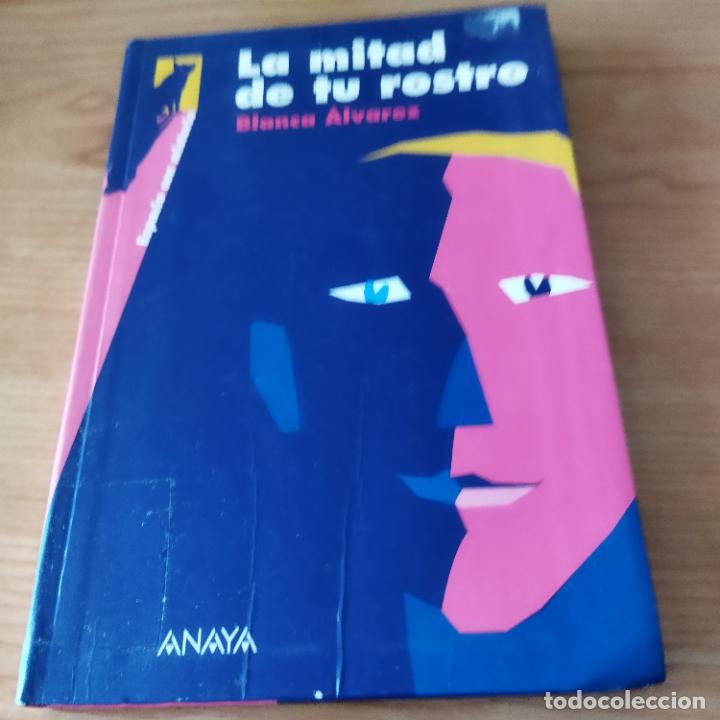 Libros de segunda mano: La mitad de tu rostro - Foto 1
