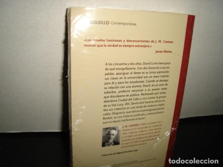 Libros de segunda mano: 12- DESGRACIA - J. M. COETZEE - Foto 3