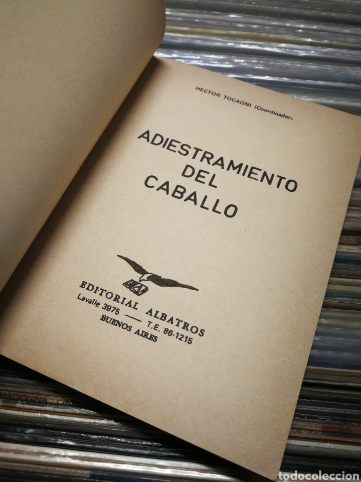 Libros de segunda mano: ADIESTRAMIENTO DEL CABALLO- H&Eacute;CTOR TOCAGNI, EDITORIAL ALBATROS. - Foto 2