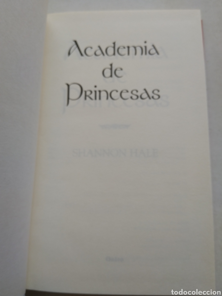 Libros de segunda mano: ACADEMIA DE PRINCESAS/SHANNON HALE - Foto 2