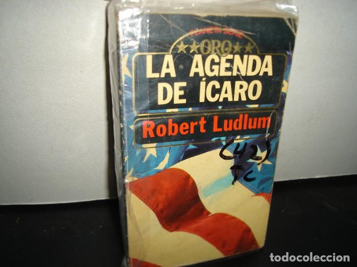 Libros de segunda mano: 17- LA AGENDA DE &Iacute;CARO - ROBERT LUDLUM - Foto 1