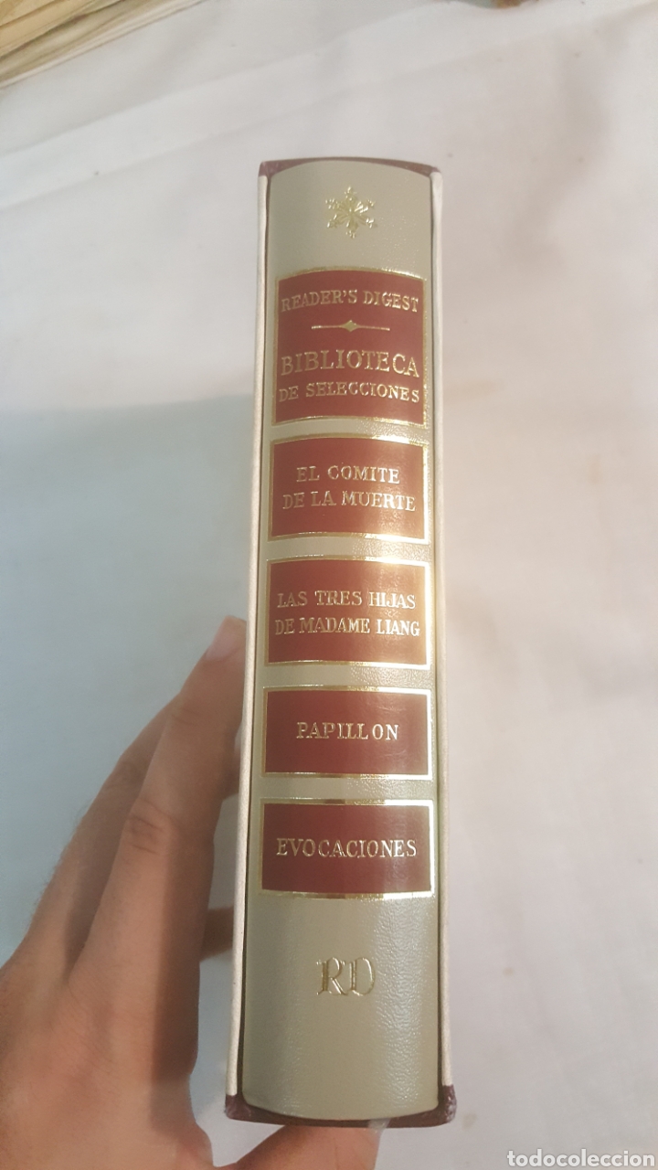 Libros de segunda mano: BIBLIOTECA DE SELECCIONES, LIBROS ESCOGIDOS EL COMIT&Eacute; DE LA MUERTE, PAPILLON, ETC. - Foto 3