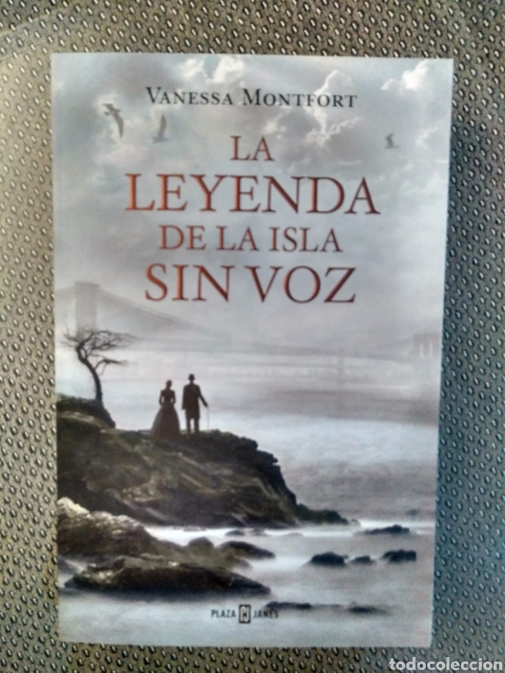 Libros de segunda mano: La leyenda de la isla sin voz / Vanessa Montfort. - Foto 1