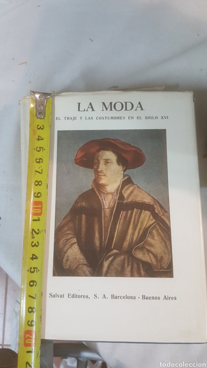 Libros de segunda mano: LOTE 12 LIBROS LA MODA DE SALVAT - Foto 2