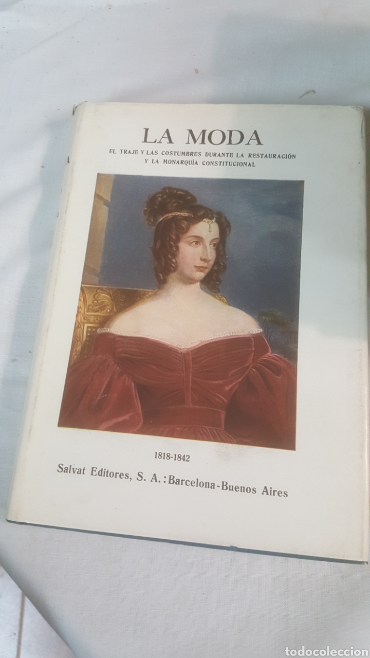 Libros de segunda mano: LOTE 12 LIBROS LA MODA DE SALVAT - Foto 14