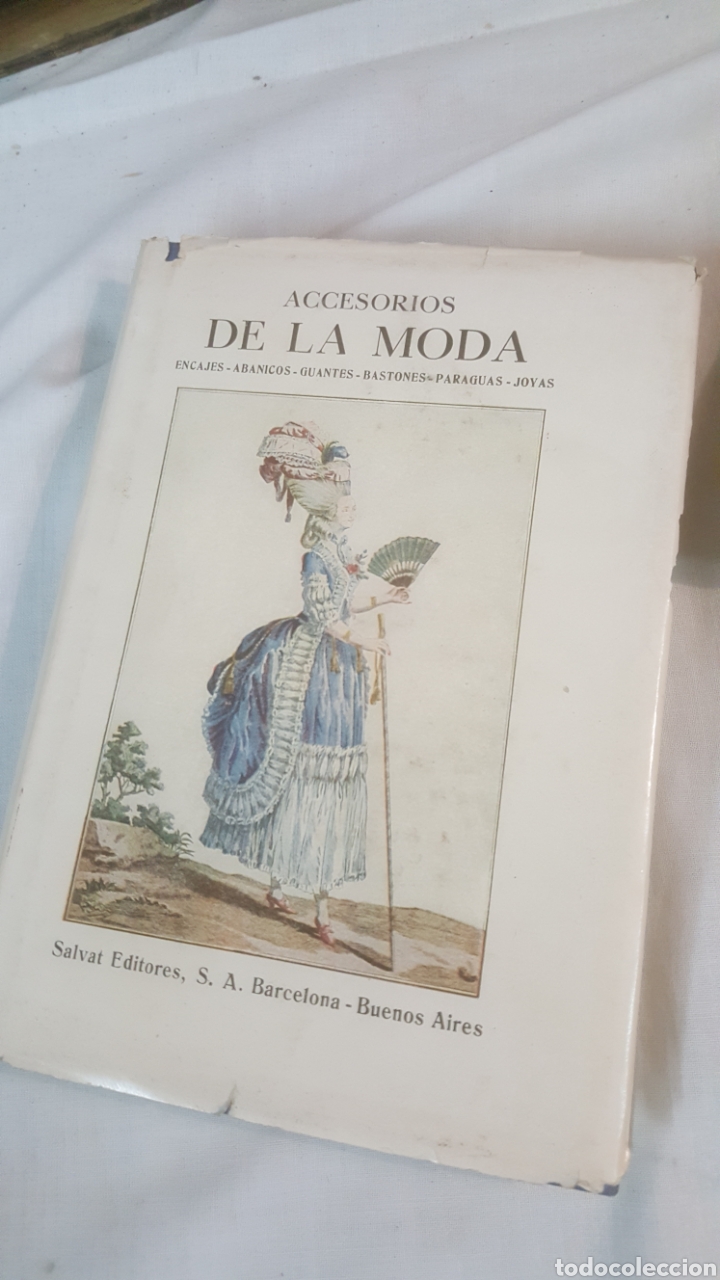 Libros de segunda mano: LOTE 12 LIBROS LA MODA DE SALVAT - Foto 32