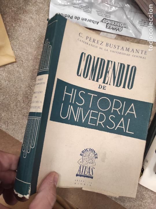 Libros de segunda mano: Compendio de historia universal.- P&eacute;rez-Bustamante, Ciriaco - Foto 1