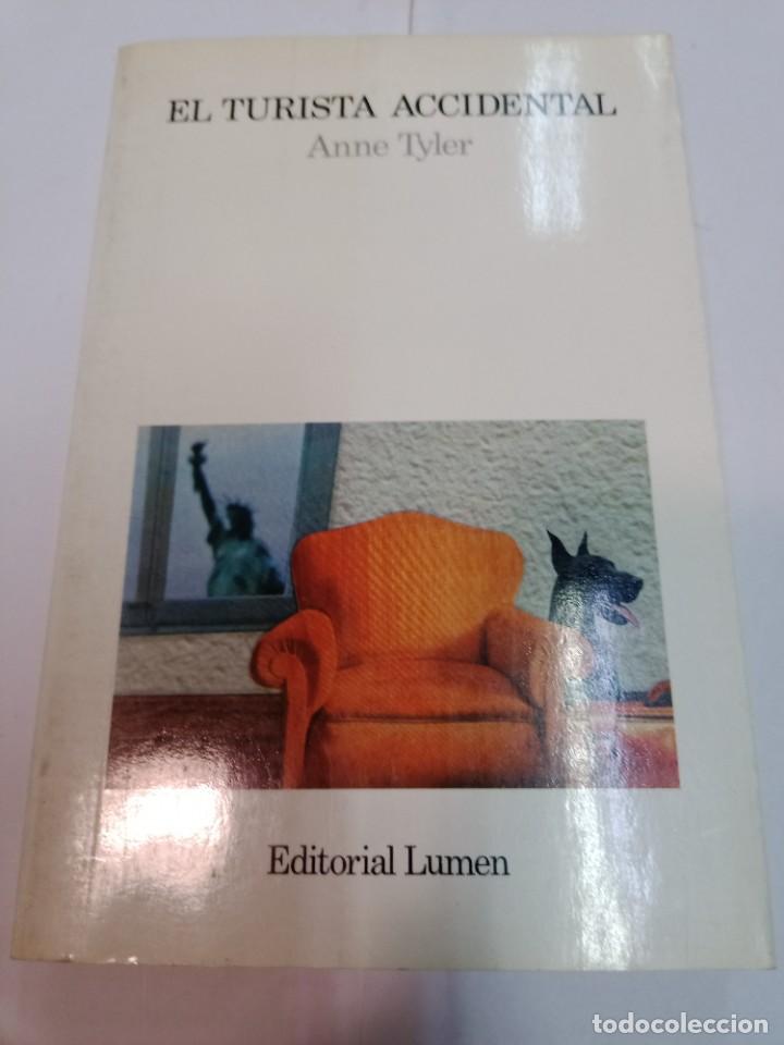 Libros de segunda mano: ANNE TYLER El turista accidental SA9624 - Foto 1