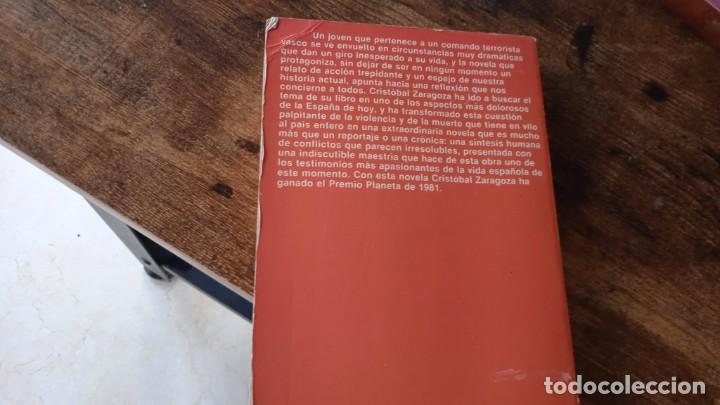 Libros de segunda mano: (9992) Y DIOS EN LA &Uacute;LTIMA PLAYA...Cristobal Zaragoza - Foto 2