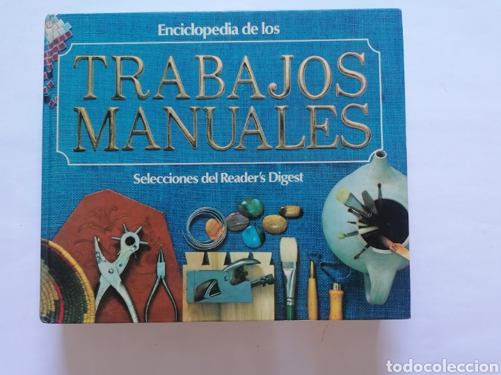 Libros de segunda mano: Enciclopedia de los TRABAJOS MANUALES. Readers Digest. - Foto 1