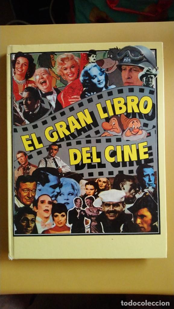 Libros de segunda mano: el gran libro del cine - Foto 1