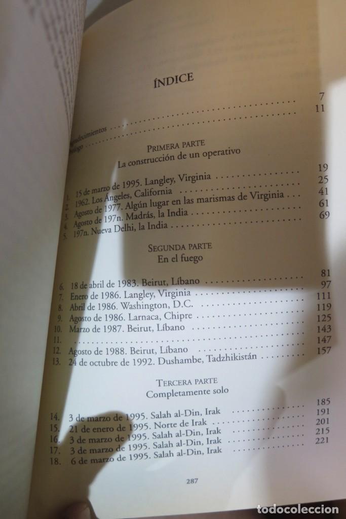 Libros de segunda mano: SOLDADO DE LA C&Iacute;A. ROBERT BAER - Foto 2