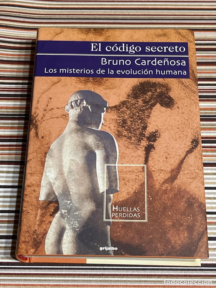 Libros de segunda mano: El c&oacute;digo secreto. Bruno Carde&ntilde;osa - Foto 1