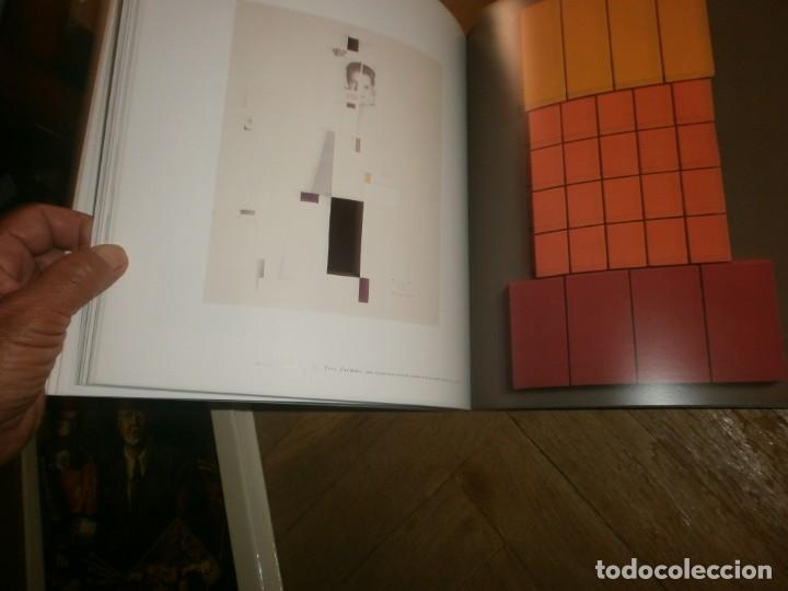 Libros de segunda mano: Gerardo Rueda Collages Museo Reina Sof&iacute;a 1997 libro cat&aacute;logo 301 pg. 28X24 cm. - Foto 7
