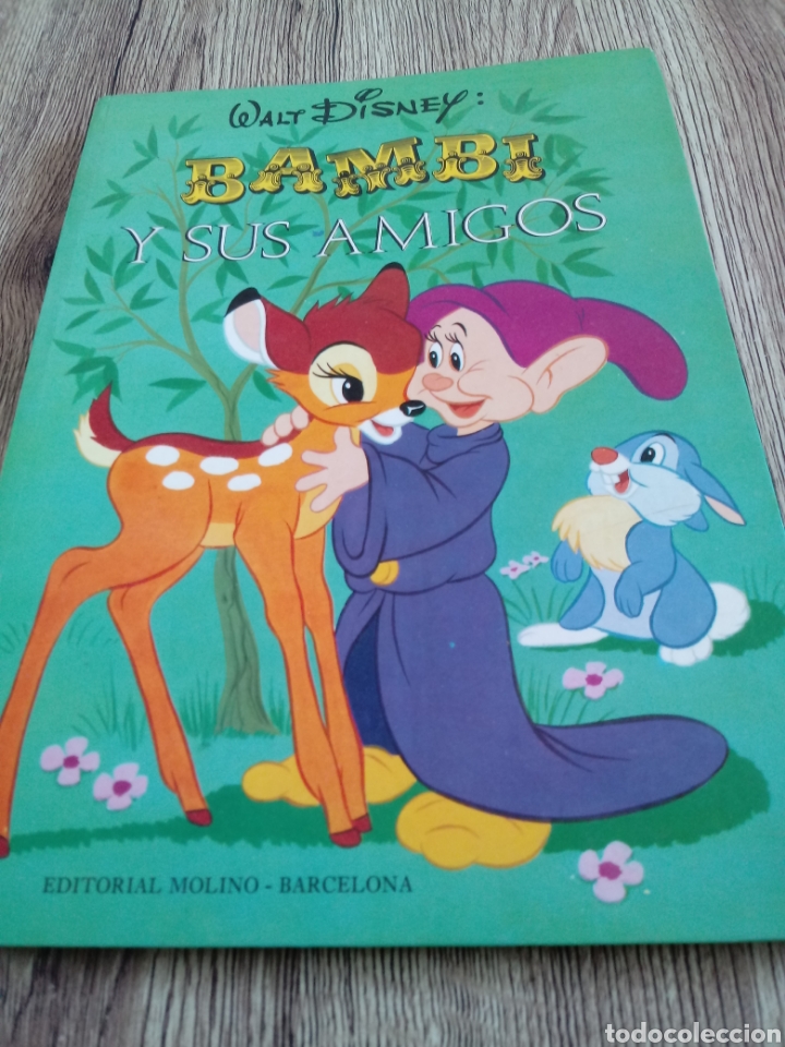 Libros de segunda mano: Bambi y sus amigos de W.Disney - Foto 1