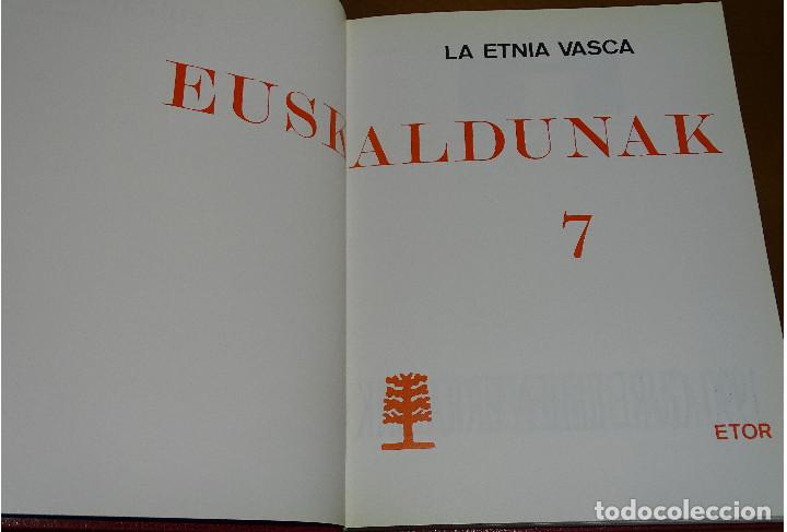 Libros de segunda mano: Euskaldunak. La etnia vasca. Vol. 7. - Foto 2