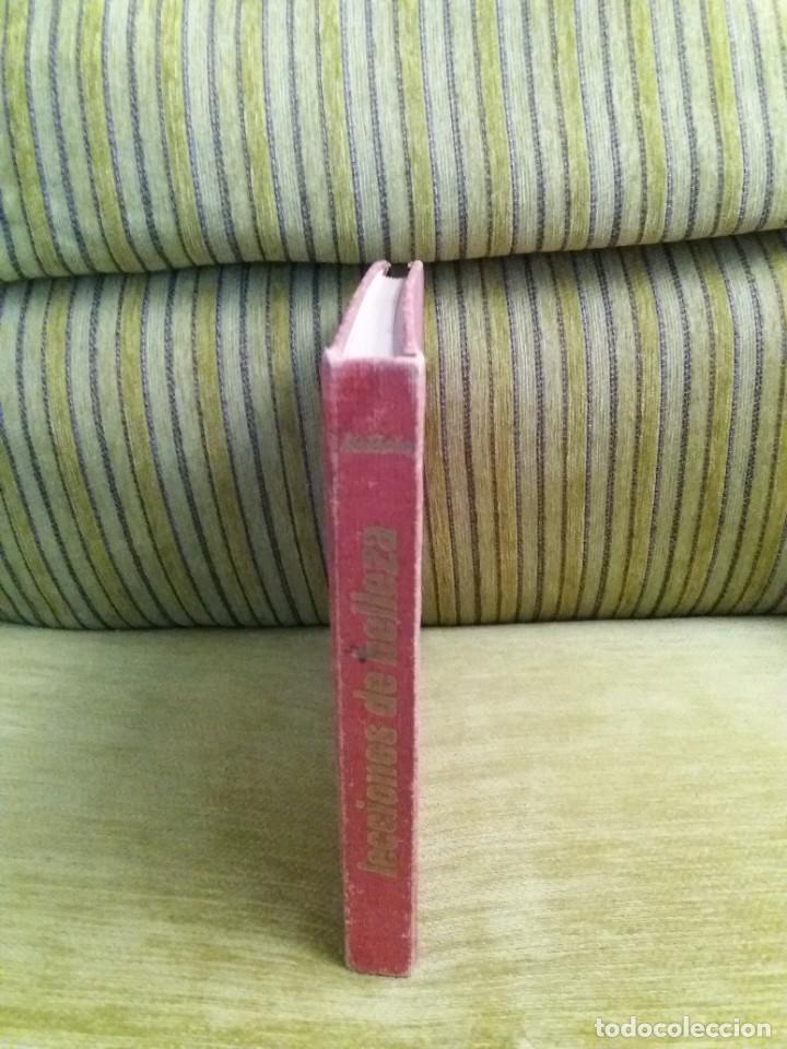 Libros de segunda mano: LECCIONES DE BELLEZA - Foto 2