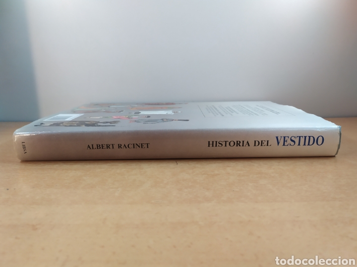 Libros de segunda mano: HISTORIA DEL VESTIDO / ALBERT RACINET / 1990. LIBSA - Foto 5