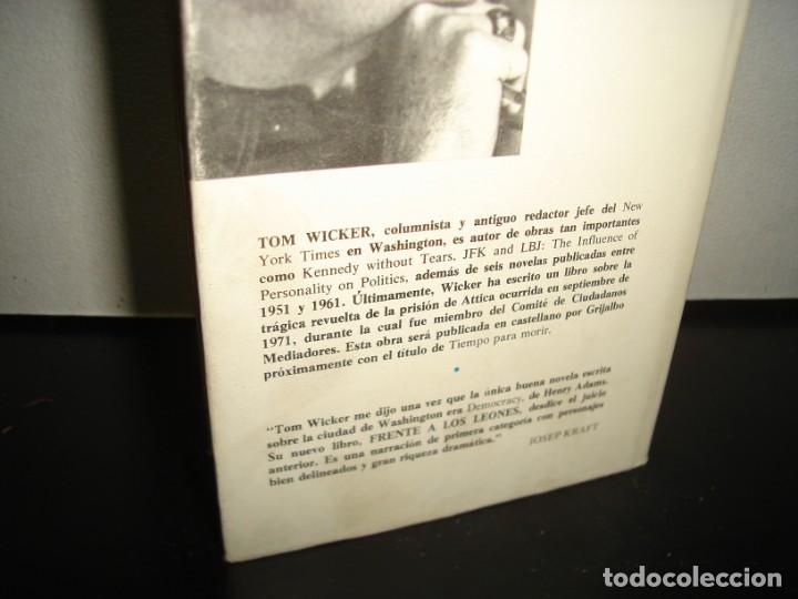 Libros de segunda mano: 26- FRENTE A LOS LEONES - TOM WICKER - Foto 3