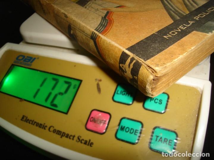 Libros de segunda mano: 26- UN CAD&Aacute;VER DE PASEO - CRAIG RICE - 50S - Foto 2