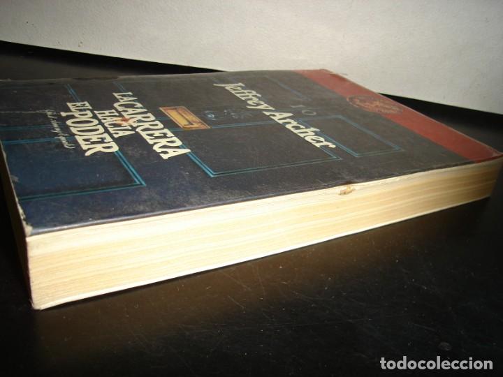 Libros de segunda mano: 24- LA CARRERA HACIA EL PODER - JEFFREY ARCHER - Foto 3