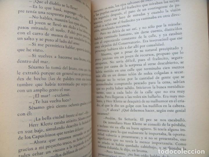 Libros de segunda mano: C&eacute;sar Aira: CANTO CASTRATO. Primera edici&oacute;n - Foto 3