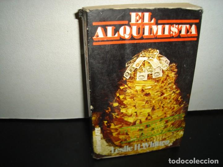 Libros de segunda mano: 28- EL ALQUIMISTA - LESLIE H. WHITTEN - Foto 1
