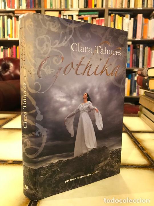Libros de segunda mano: Gothika. Clara Tahoces. PEDIDO M&Iacute;NIMO 5&euro; - Foto 1