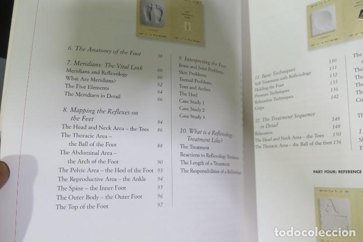 Libros de segunda mano: The Complete Illustrated Guide to Reflexology. DOUGANS - Foto 3