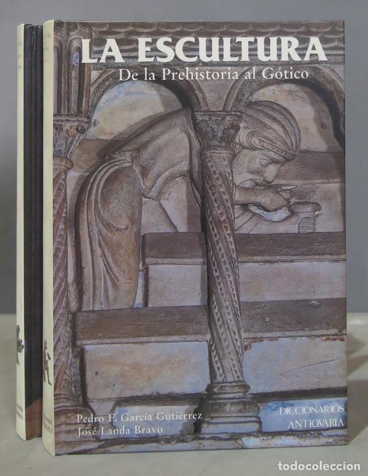 Libros de segunda mano: LA ESCULTURA. DE LA PREHISTORIA AL G&Oacute;TICO. 2 TOMOS - Foto 1