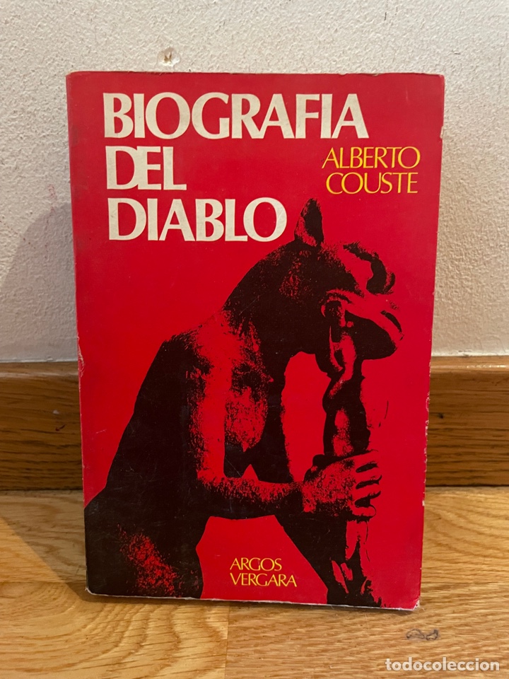 Libros de segunda mano: Biograf&iacute;a del diablo Alberto Couste - Foto 1
