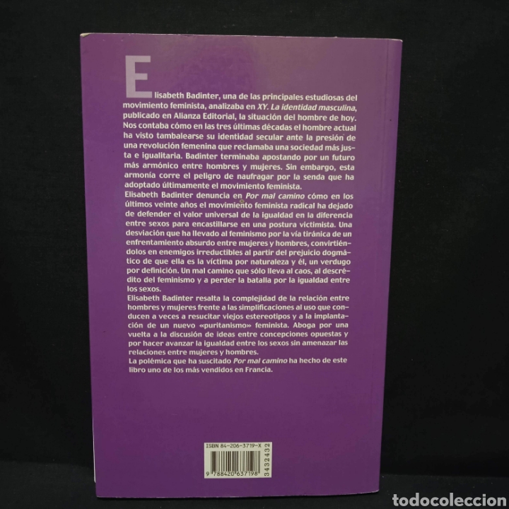 Libros de segunda mano: POR MAL CAMINO - ELISABETH BADINTER - ALIANZA 2004 - Foto 2