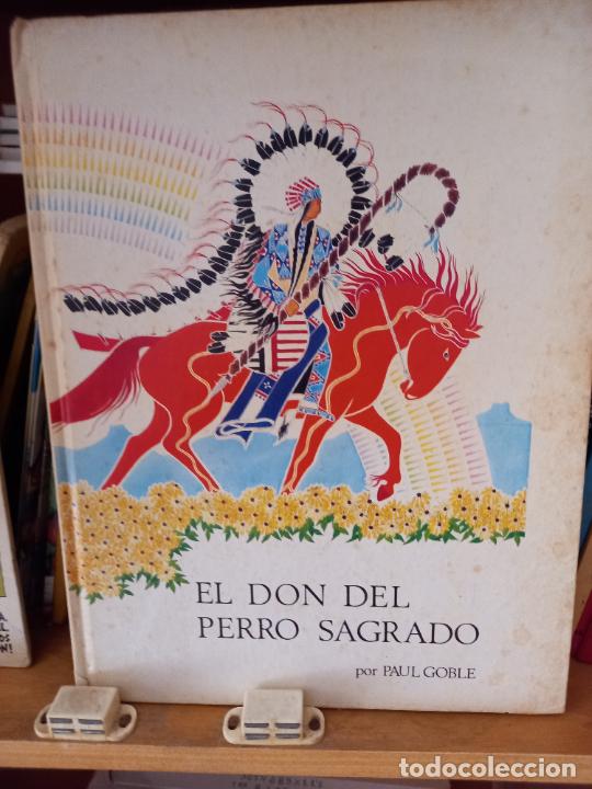 Libros de segunda mano: el don del perro sagrado paul goble - Foto 1