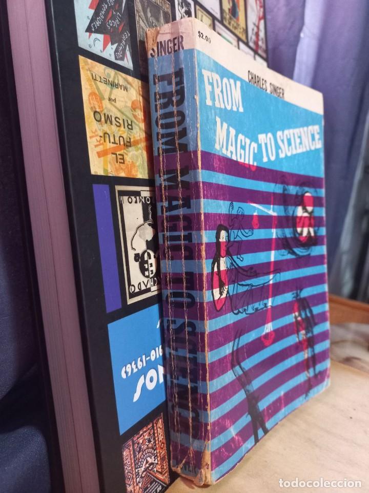 Libros de segunda mano: Charles Singer - From Magic To Science - 1958 - Foto 2