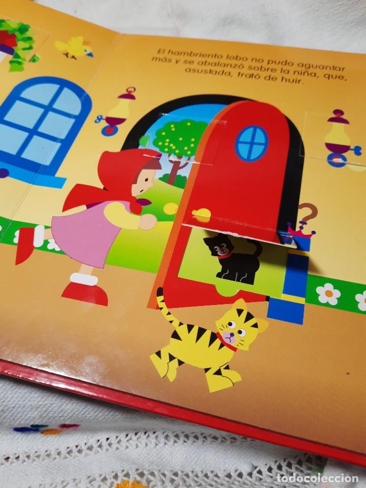 Libros de segunda mano: Precioso libro juguete CAPERUCITA ROJA - Foto 3