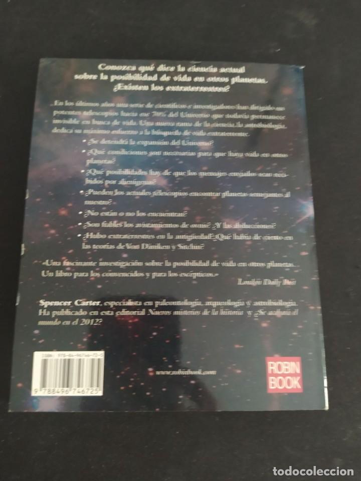 Libros de segunda mano: LA VIDA EN OTROS PLANETAS. SPENCER CARTER. ED. ROBIN BOOK. 2012. - Foto 5