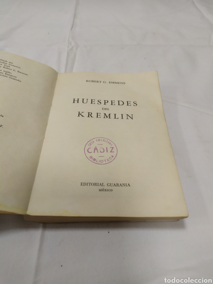Libros de segunda mano: Hu&eacute;spedes del kremlin, Robert G. Emmens, 1949 - Foto 3