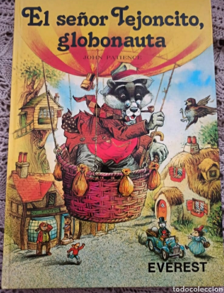Libros de segunda mano: El Se&ntilde;or Tejoncito Globonauta / Ladrones en Valdehelechos (John Patience) - Foto 1
