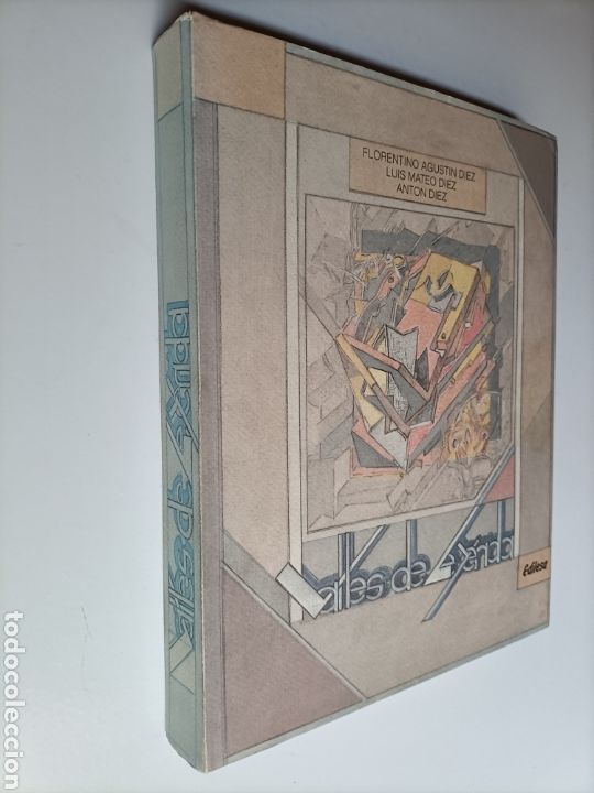 Libros de segunda mano: Valles de leyenda. Una memoria literaria del occidente septentrional leon&eacute;s .