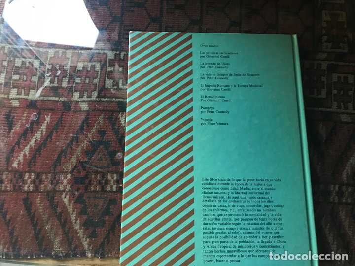Libros de segunda mano: La edad media. Giovanni Caselli. Anaya - Foto 3