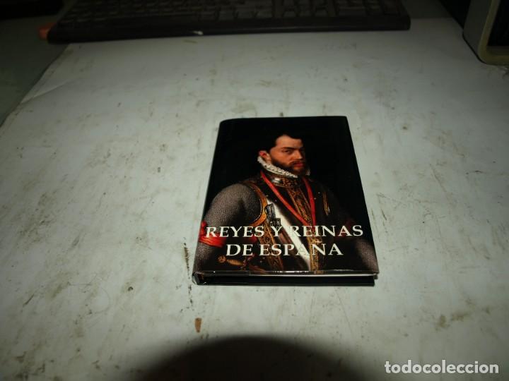 Libros de segunda mano: Reyes y reinas de Espa&ntilde;a - Foto 1